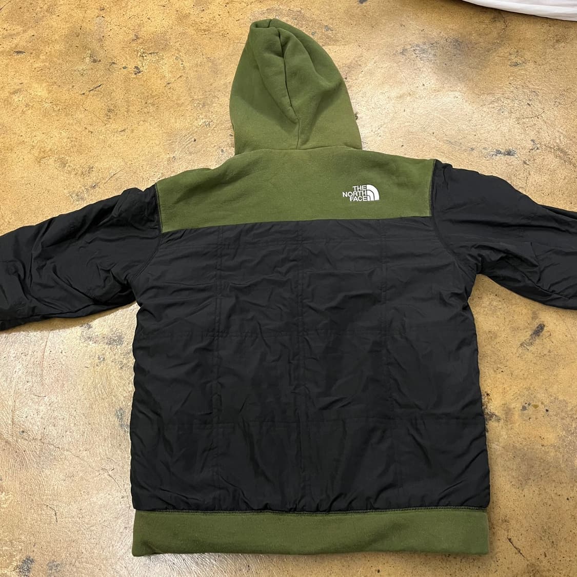 [정품/100] 노스페이스 기모 후드집업 그린 블랙 b18 상품이미지4