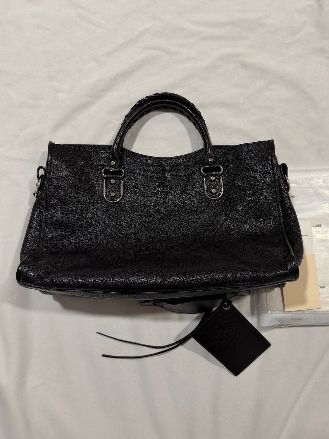 발렌시아가 시티백(모터백) 미디움 메탈릭 엣지 실버,블랙 상품이미지4