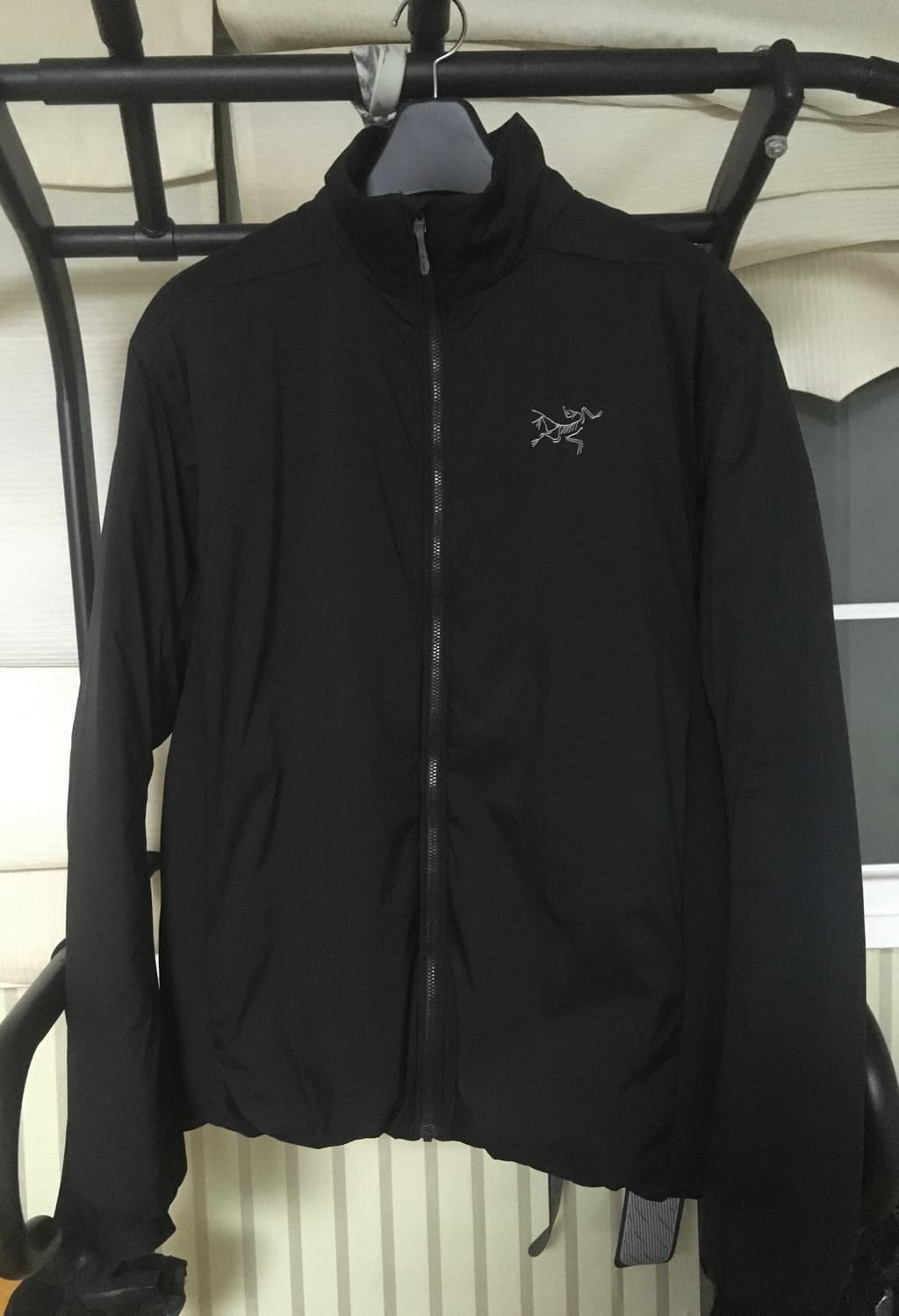 아크테릭스 FW25 아톰SV 자켓 블랙 판매합니다  상품이미지3