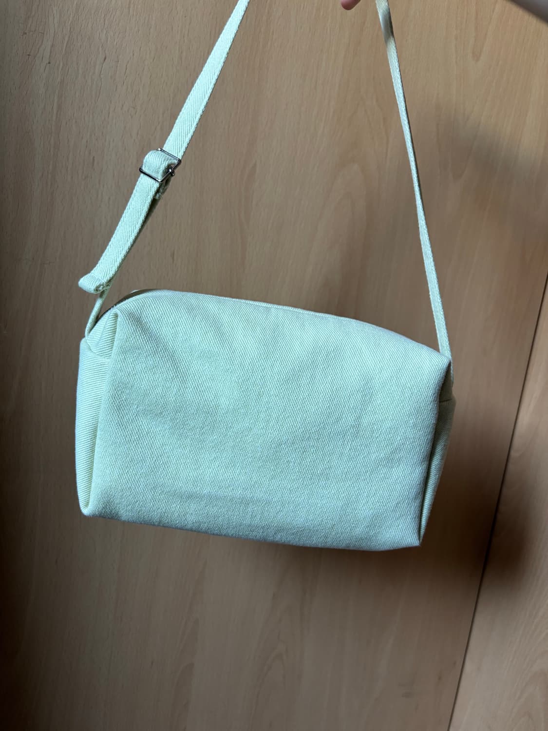 we are yiyoon (위아이윤) rectangle melon bag 상품이미지5