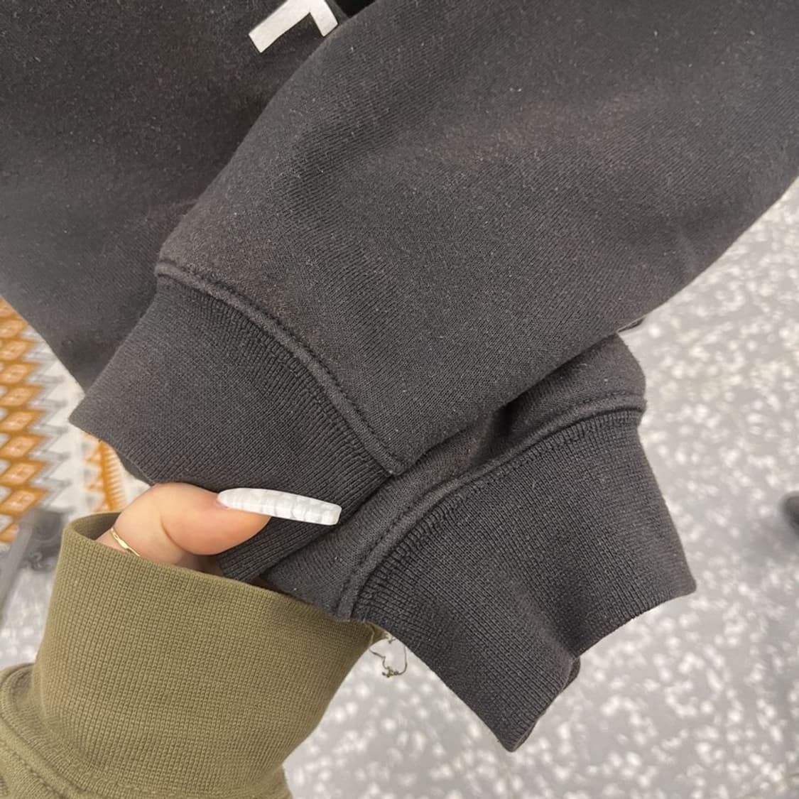 칼하트 스트릿 캐주얼 펑크 슬리브로고 후드티 M C10749 상품이미지7