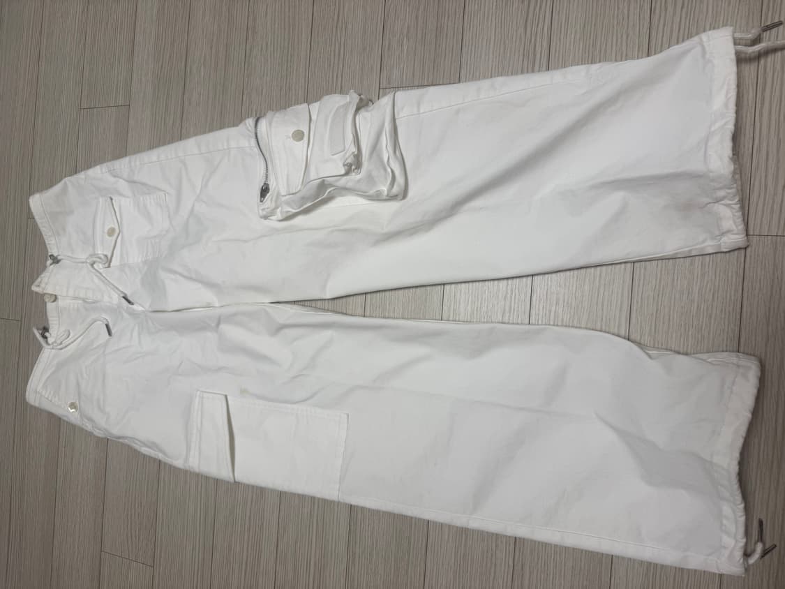 글로니 카고팬츠 화이트 xs/s 상품이미지2