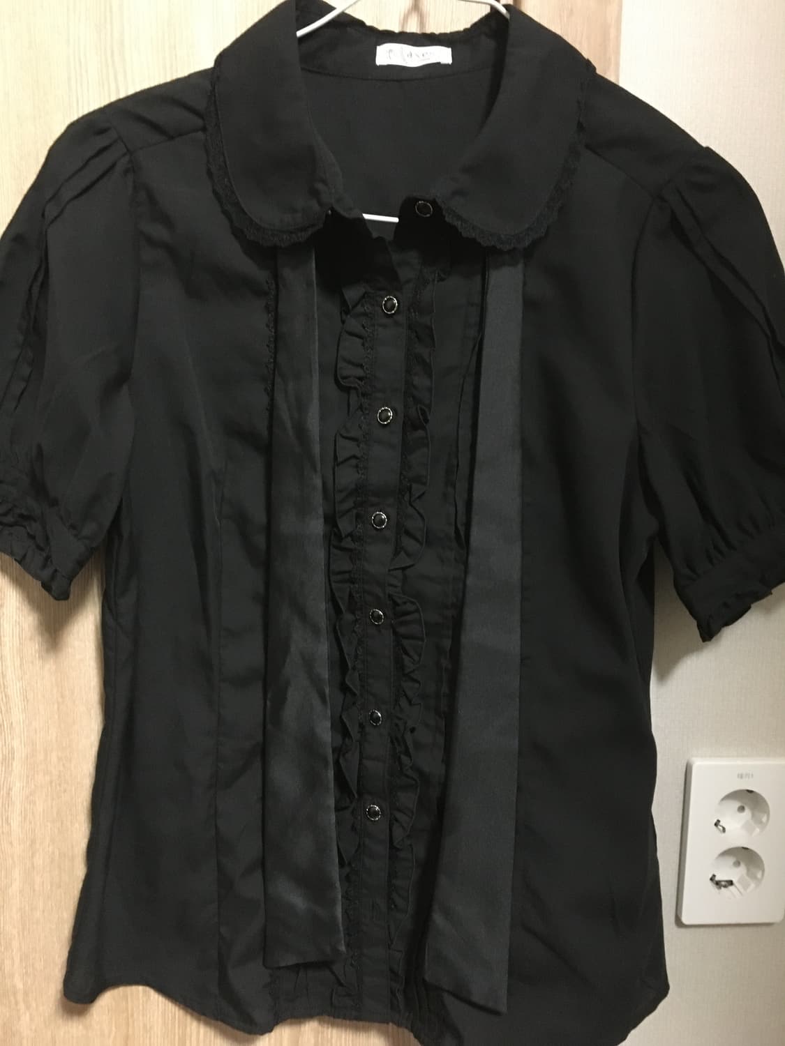 액시즈팜 검정 반소매 블라우스 일본 빈티지 상품이미지2