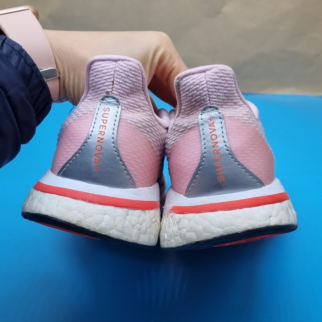 아디다스 슈퍼노바 여성운동화230 상품이미지4