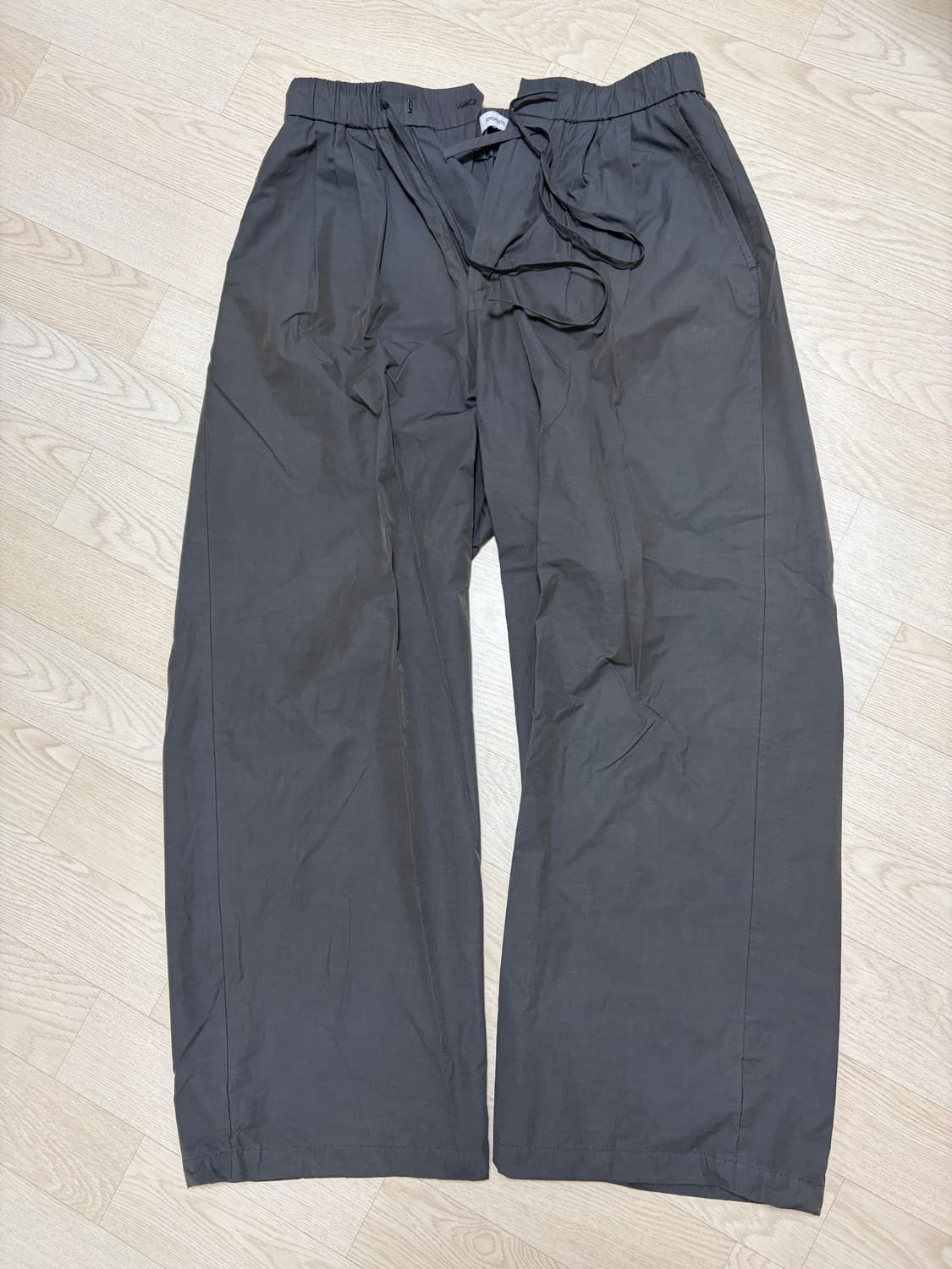 아모멘토 드로우스트링팬츠 상품이미지1