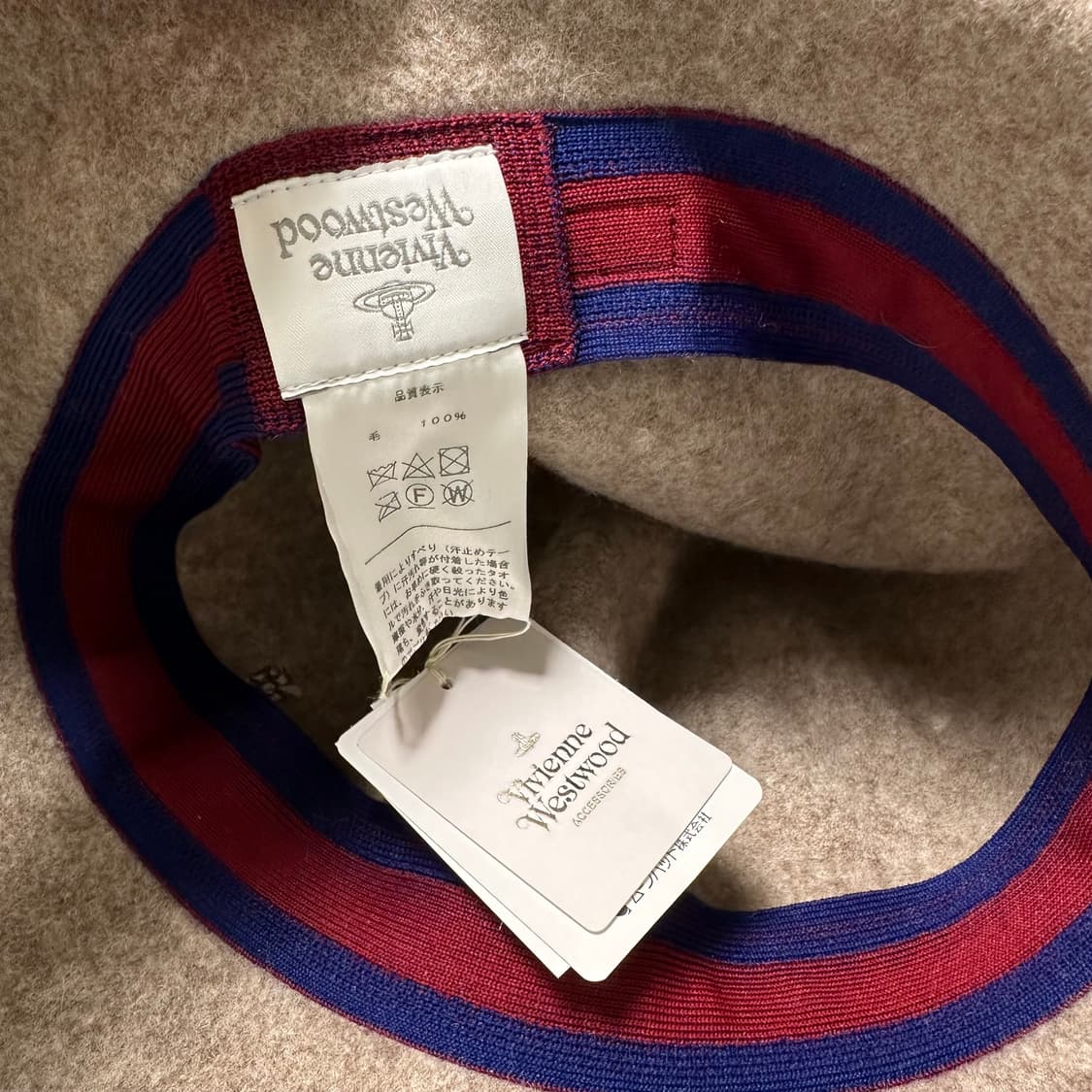 비비안 웨스트우드 버킷햇 모카 브라운 상품이미지3