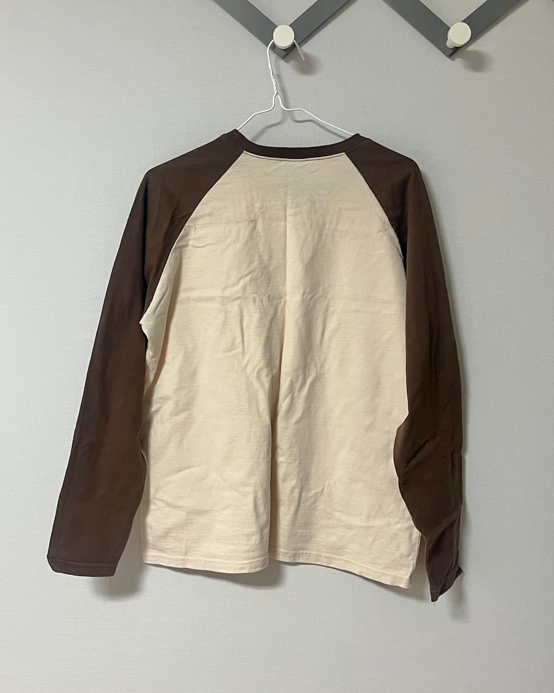 벤힛 milky way 레글런 롱슬리브 크림브라운 상품이미지6