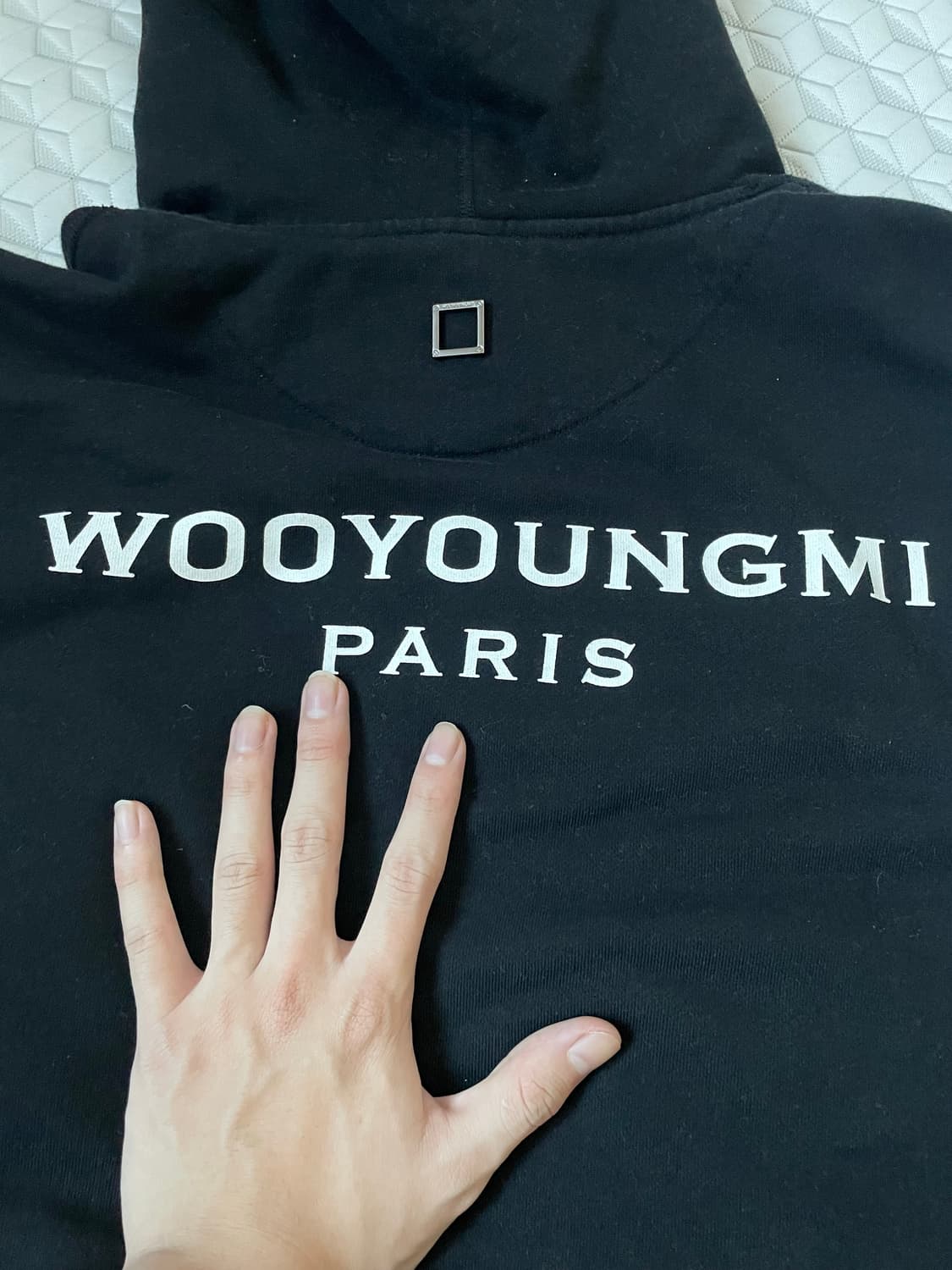 우영미 백로고 후드티 상품이미지3