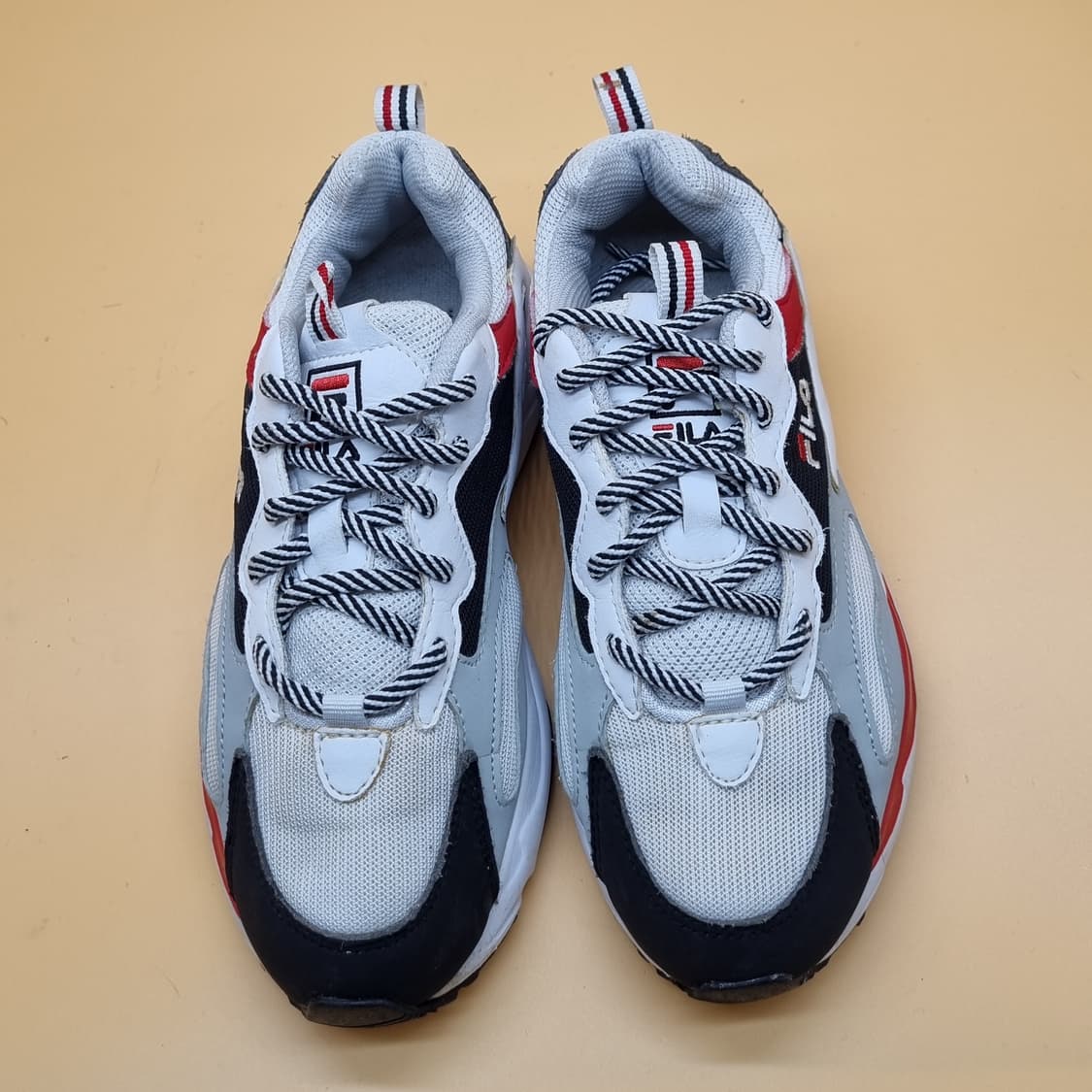 휠라 레이트레이서 여성운동화230  상품이미지2