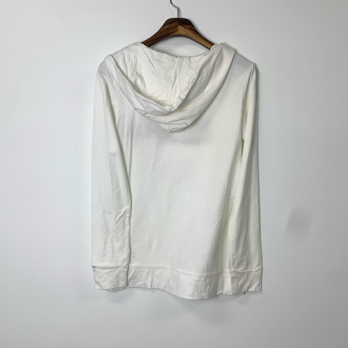 랭글러 화이트 슬리브 후드티 상품이미지3