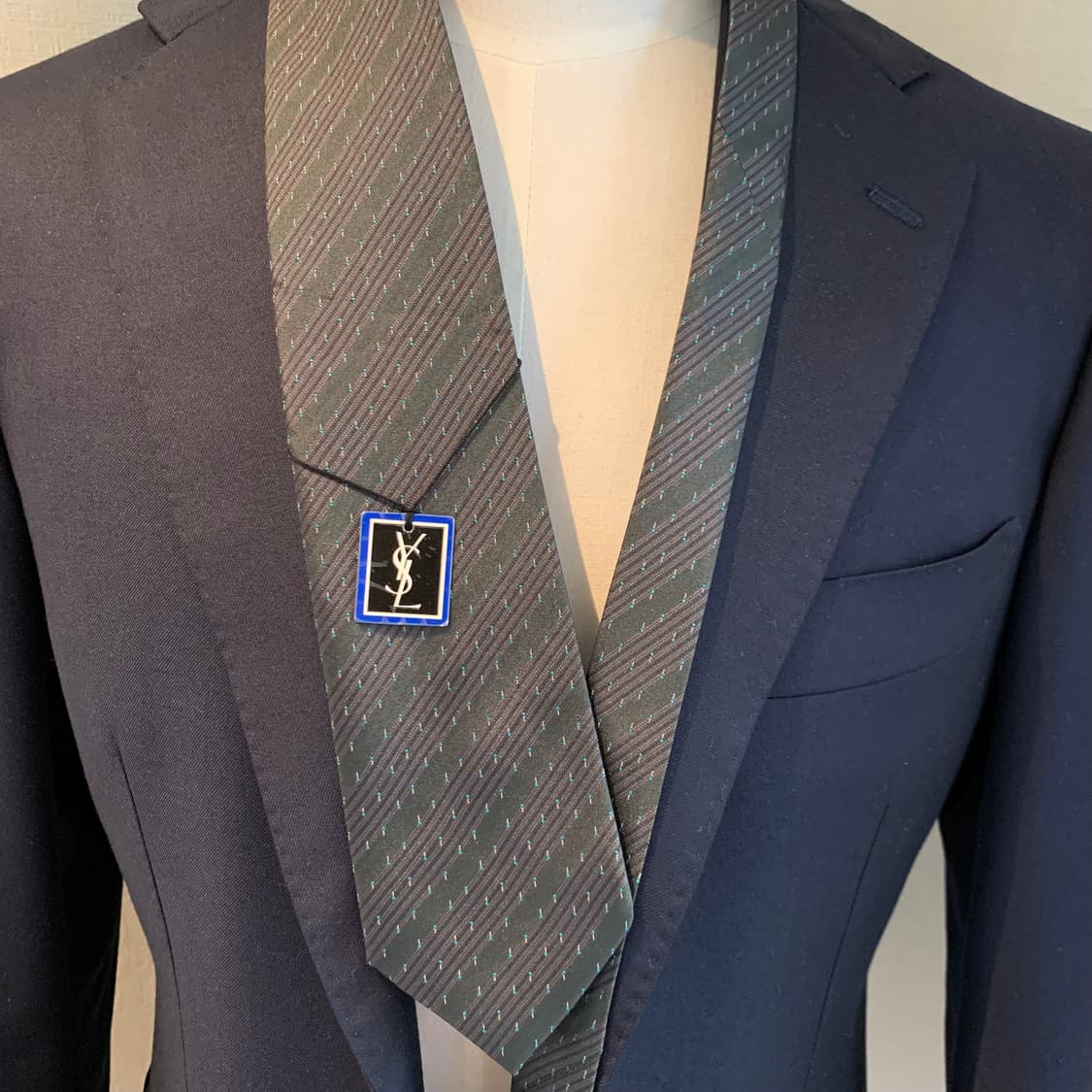 입생로랑(YSL) 택 달린 미사용품 명품넥타이 100실크 S등급 상품이미지2