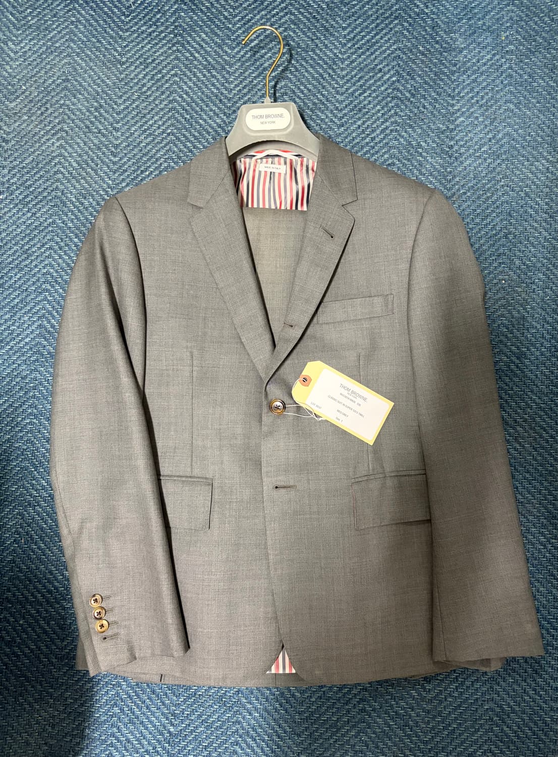 톰브라운 클래식 미드그레이 수트 상하의 세트 1사이즈 상품이미지2