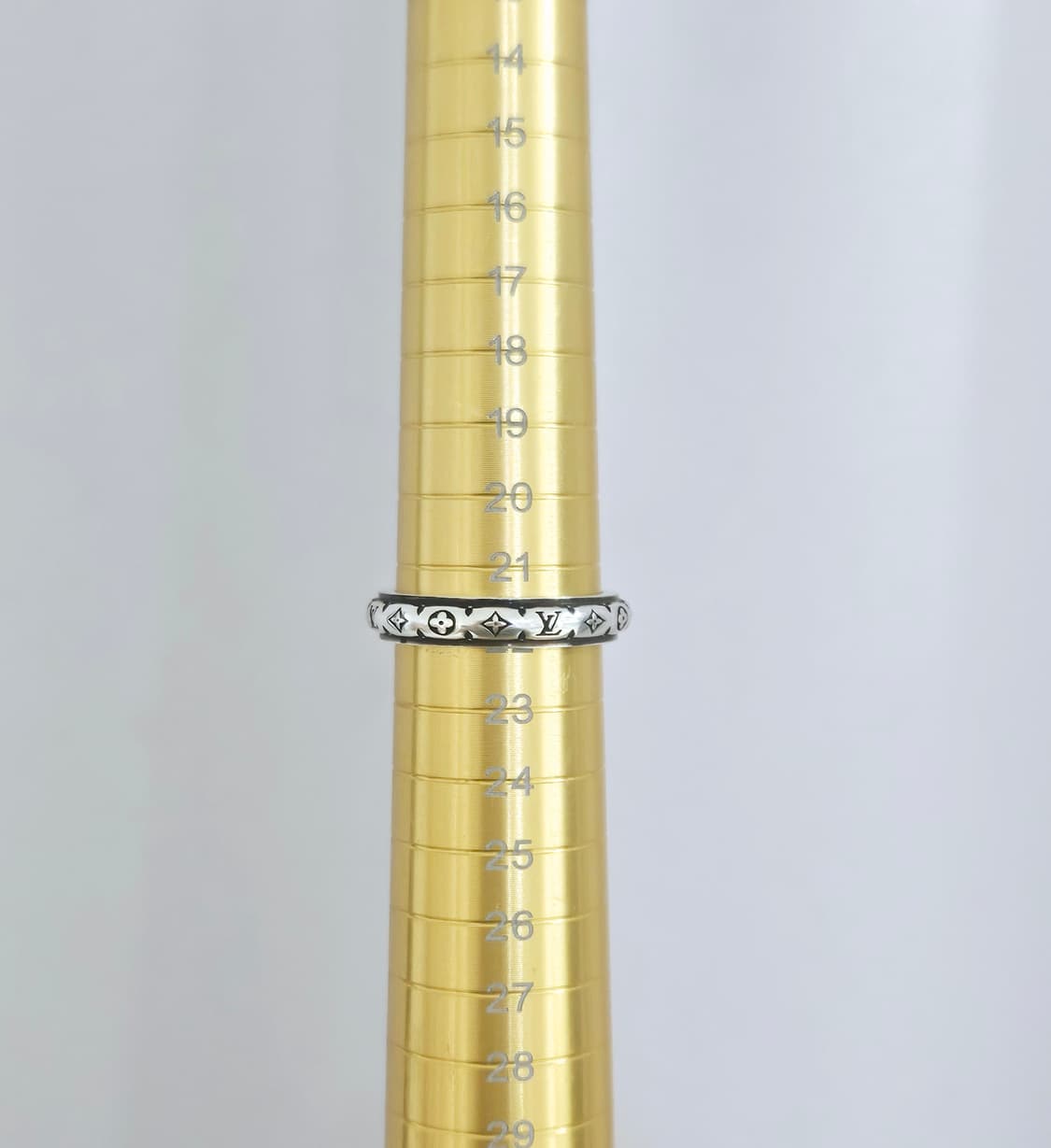 루이비통 925실버 LV 밤부 반지 L(국내 약22호) [정품/풀세트] 상품이미지9