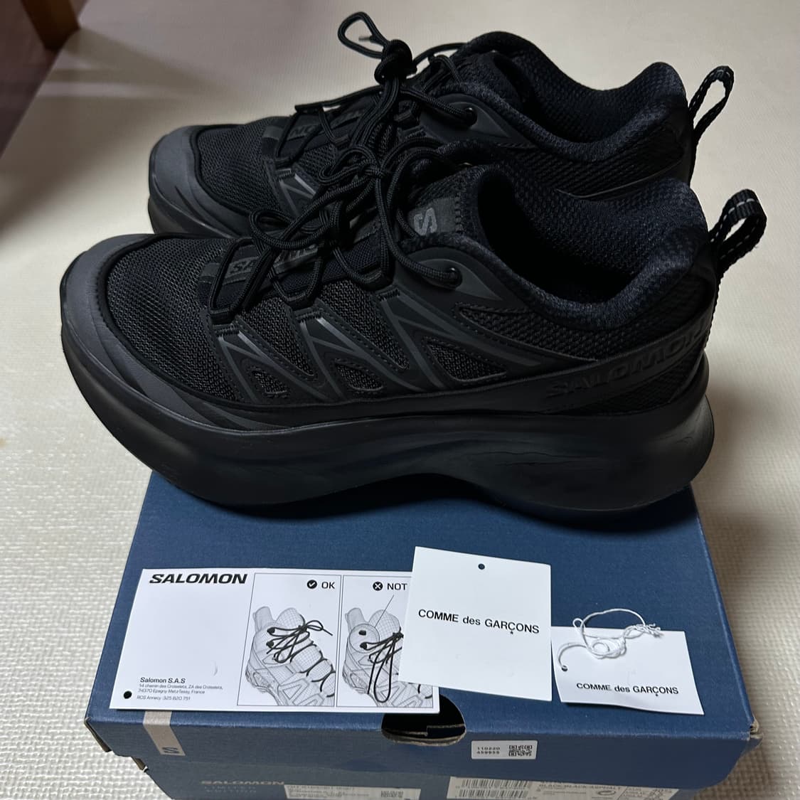 살로몬 x 꼼데 가르송 XT-6 익스팬스 플랫폼 블랙 255 상품이미지1