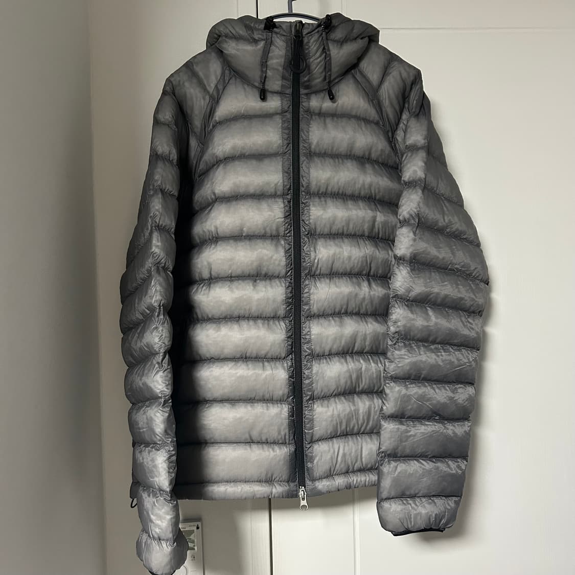 수아레 경량패딩 L사이즈 판매 상품이미지3