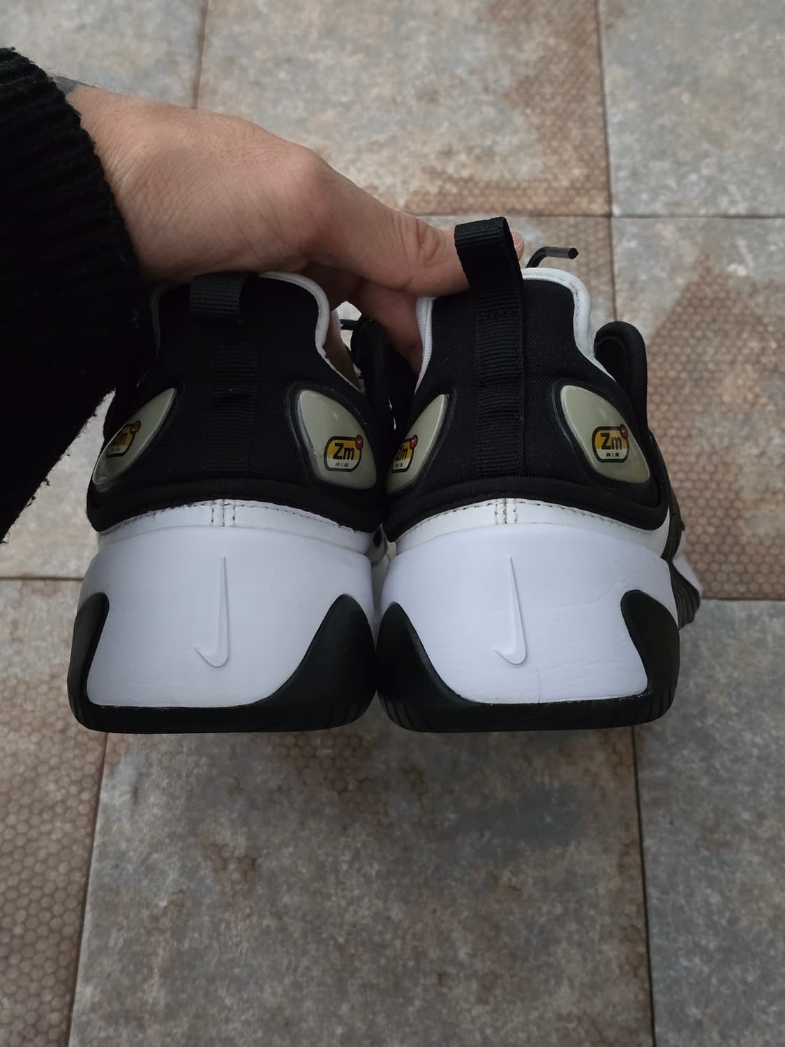 (240)나이키 줌 2k 흰검  상품이미지8