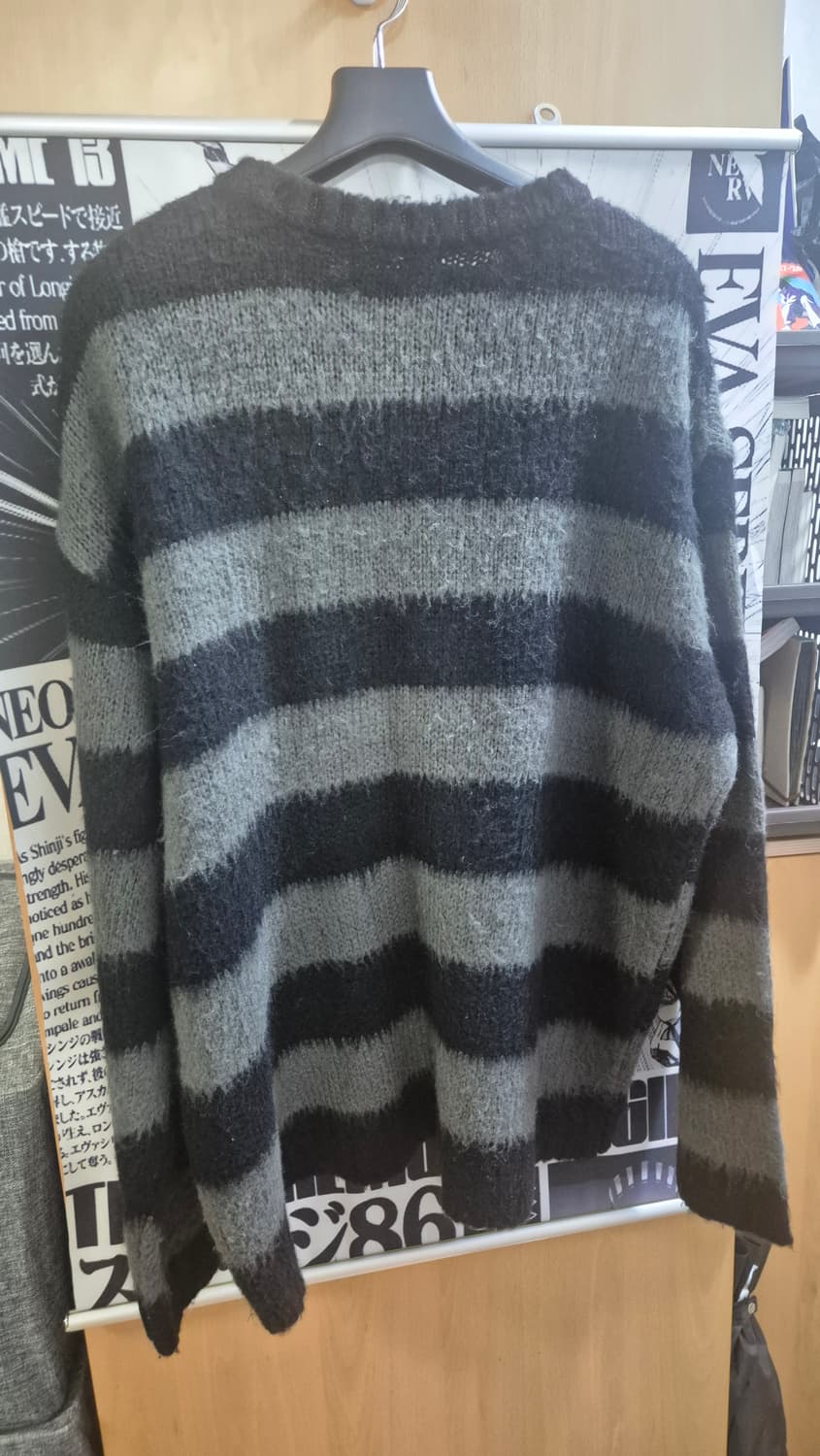 [바스틱] 브러쉬 스트라이프 니트_블랙/차콜 상품이미지3