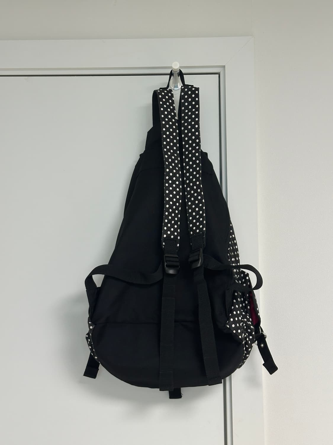 도트 백팩 블랙 상품이미지3