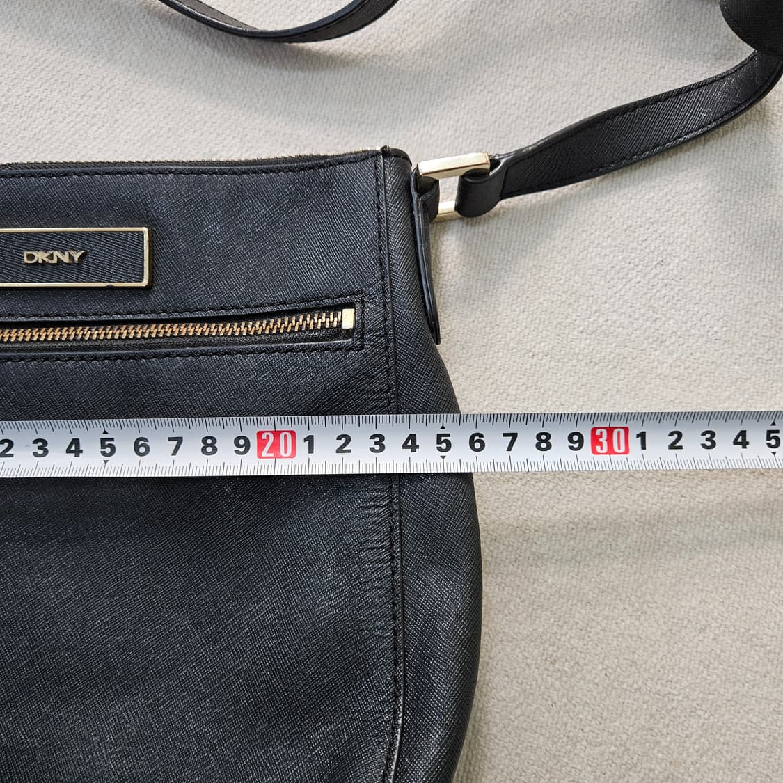 F 닥스 블랙 크로스백 0409Y 상품이미지6