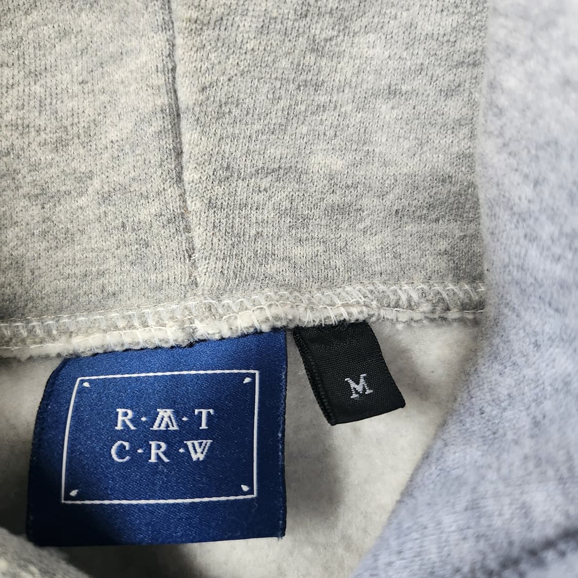 로멘틱크라운 후드티 상품이미지2