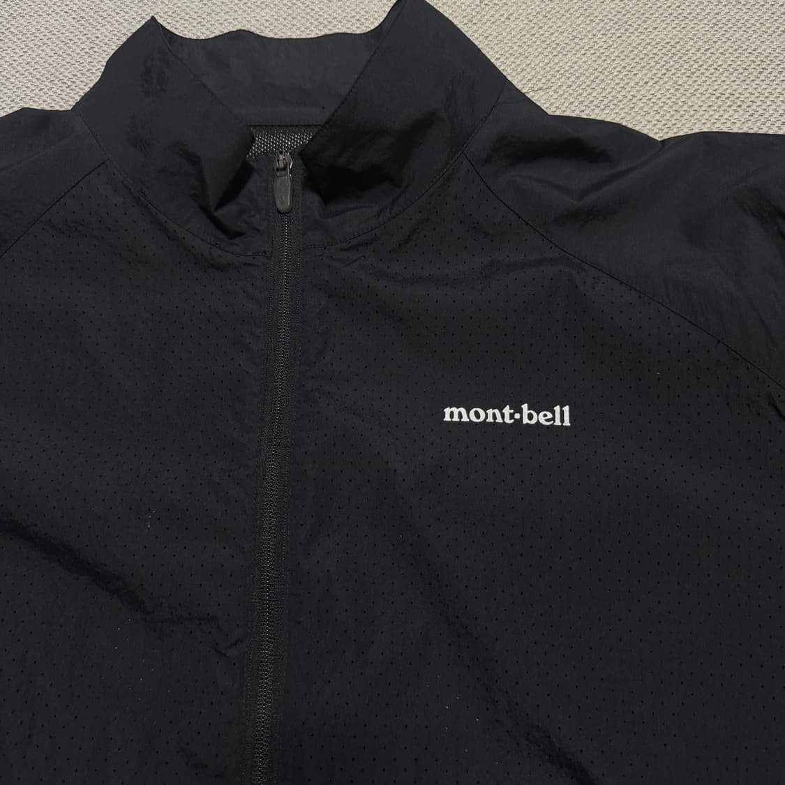 몽벨 경량 바람막이 자켓 상품이미지2