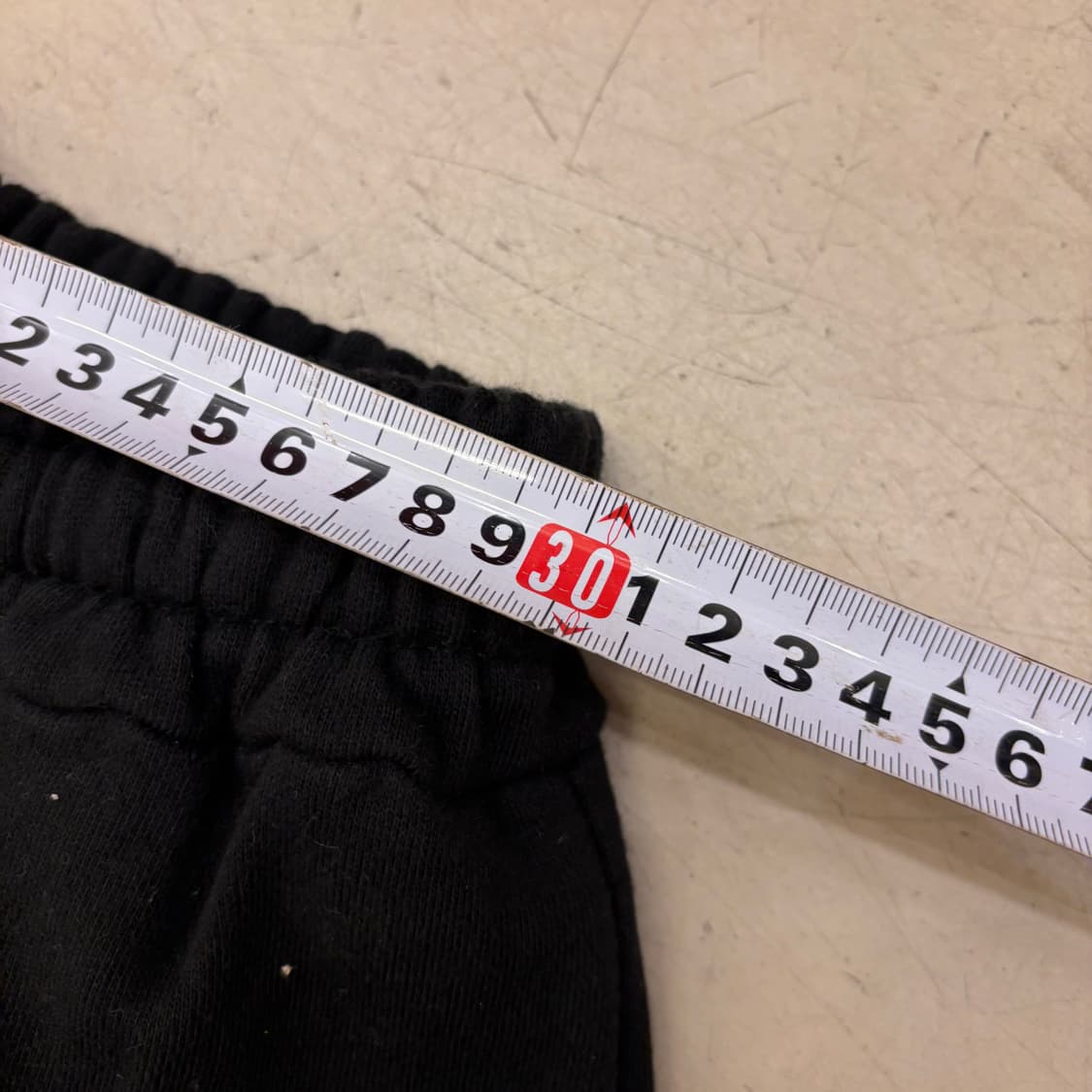 우알롱 스몰로고 블랙 스웻 조거 팬츠 상품이미지5