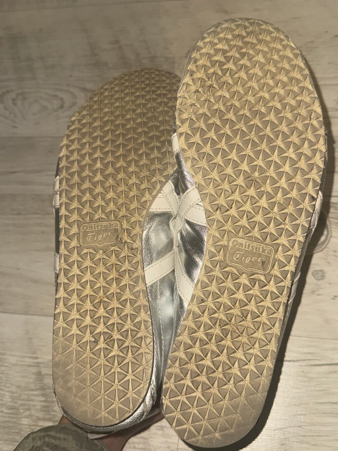 오니츠카타이거 멕시코66 실버 상품이미지7