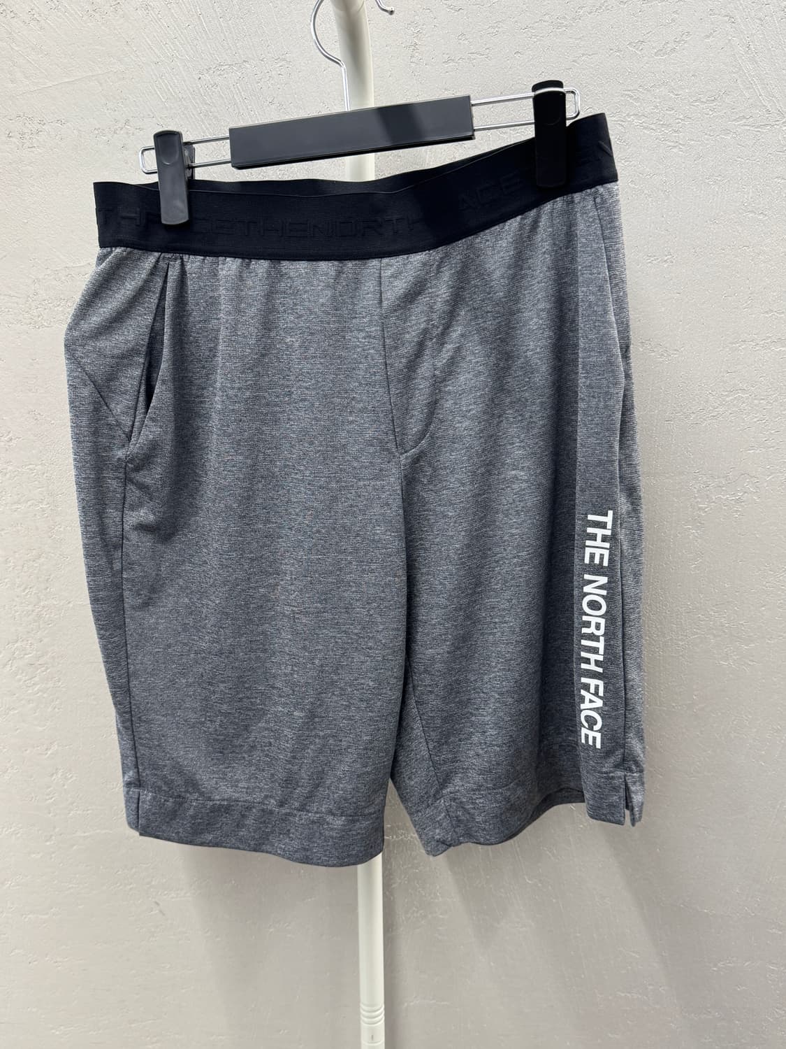 노스페이스 화이트라벨 아이스맥스 쇼츠 85 사이즈 상품이미지2