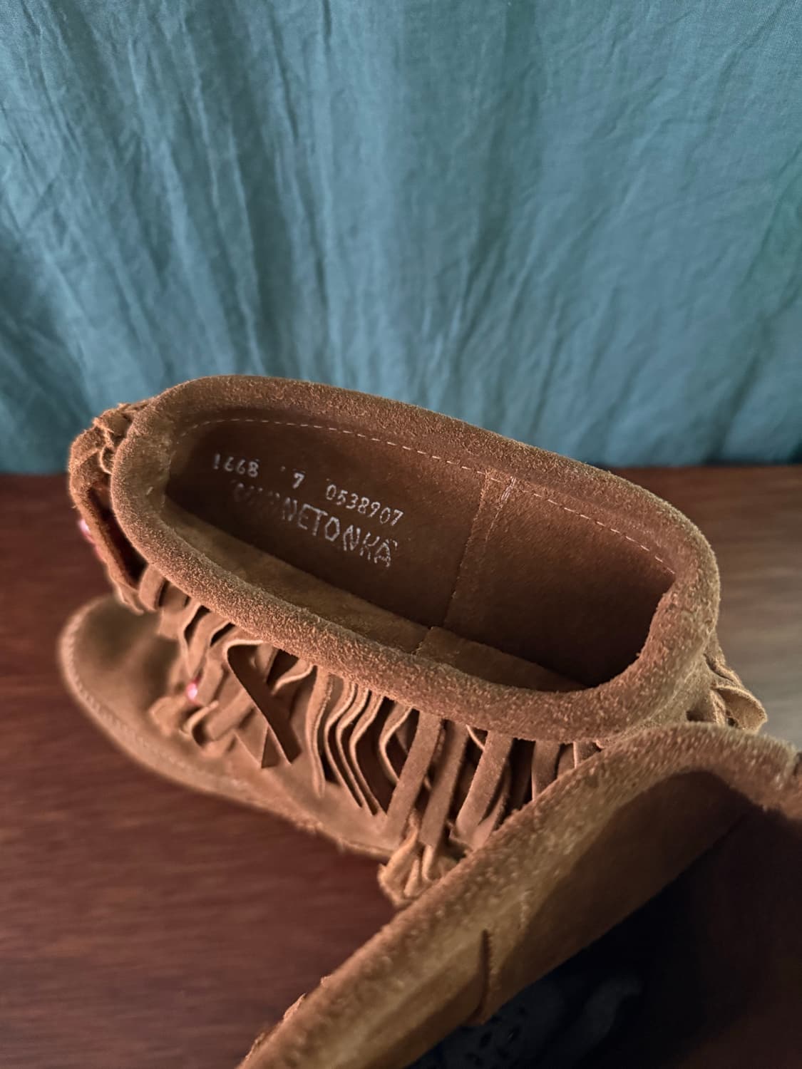 MINNETONKA fringe suede boots 상품이미지6