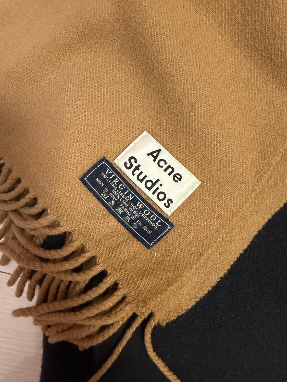 아크네스튜디오 머플러 베이지,네이비 일괄 상품이미지2