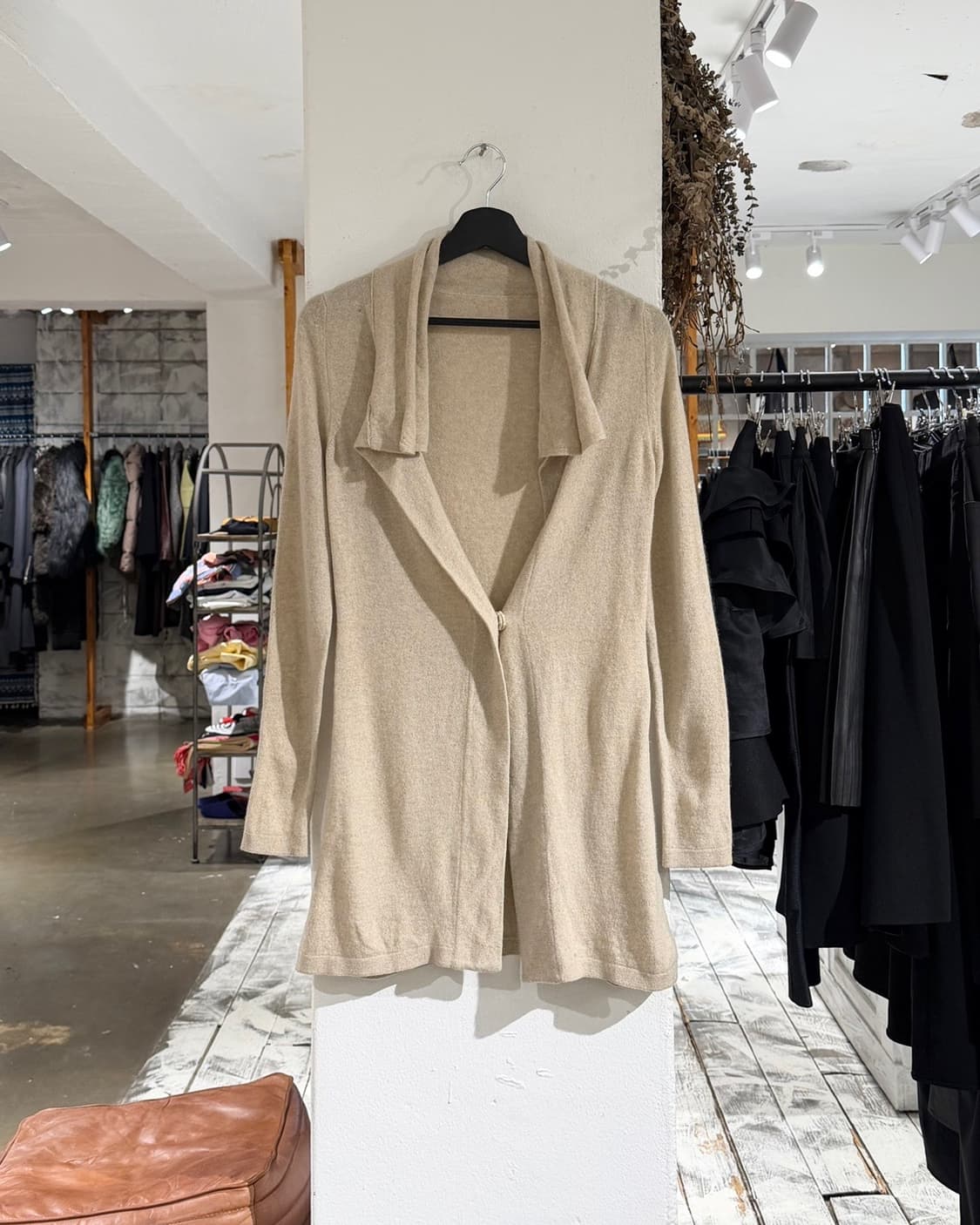 엘리 타하리 베이지 캐시미어 오픈 카라 롱슬리브 상품이미지1