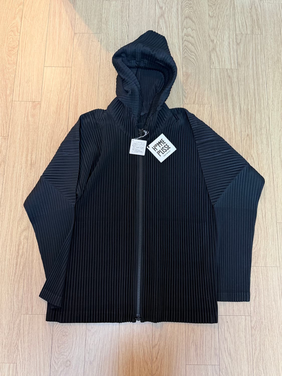 이세이미야케 옴므플리세 후드집업 상품이미지1