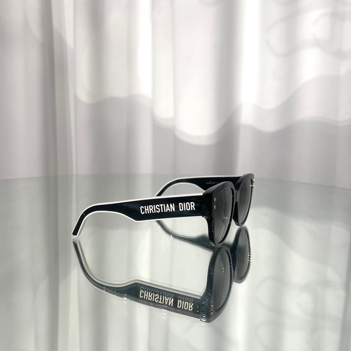 크리스챤 디올 선글라스
 상품이미지3