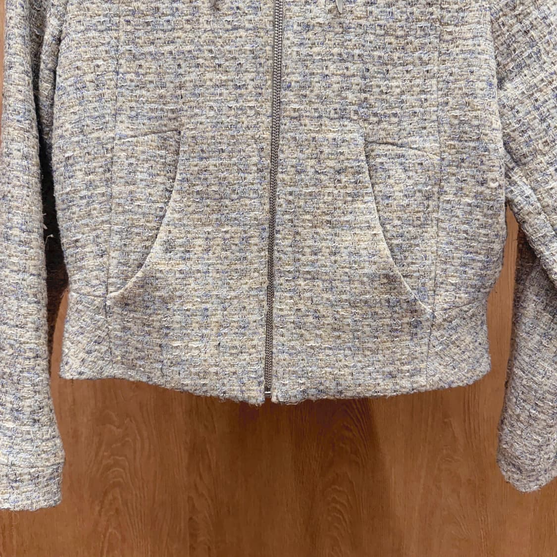 띠어리 트위드 긴팔 집업 크롭 자켓 텍스처 슬림핏 멀티 컬러 상품이미지5