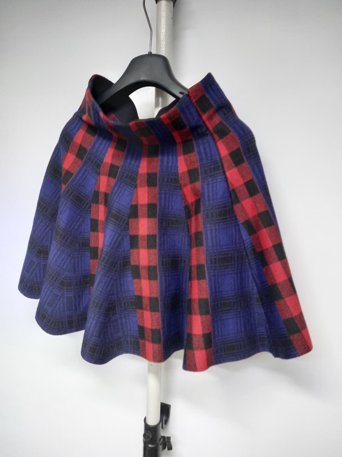 새 럭키슈에뜨 춘추동 플레어 니트스커트 55.44 상품이미지5