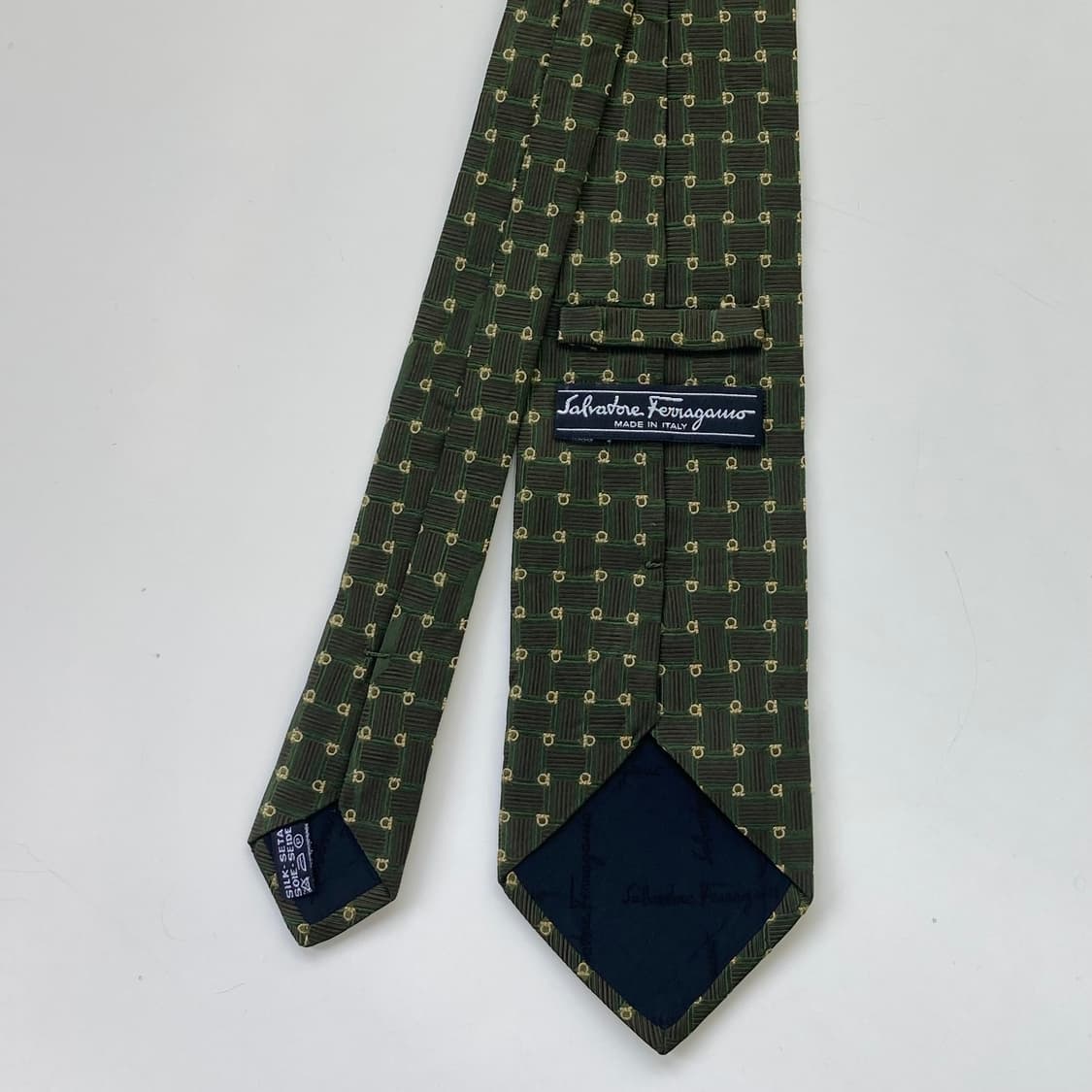 페레가모(Ferragamo) 모노그램 명품 정품 넥타이 상품이미지3