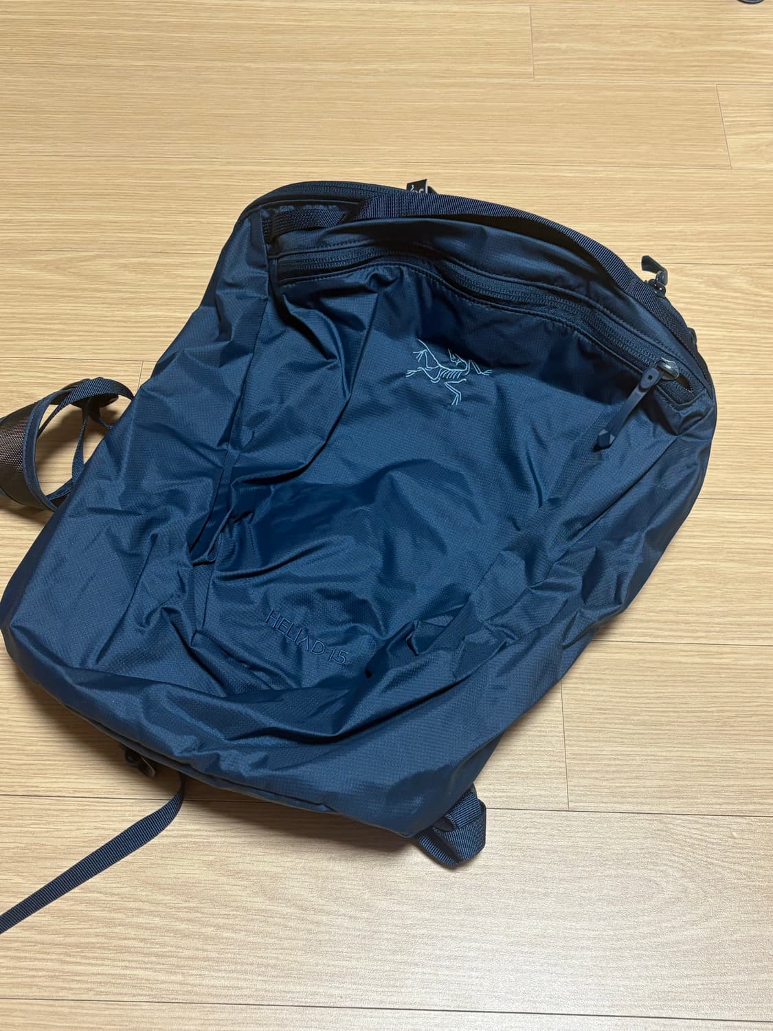 새상품)아크테릭스 헬리아드 15 나이트스케이프 상품이미지1