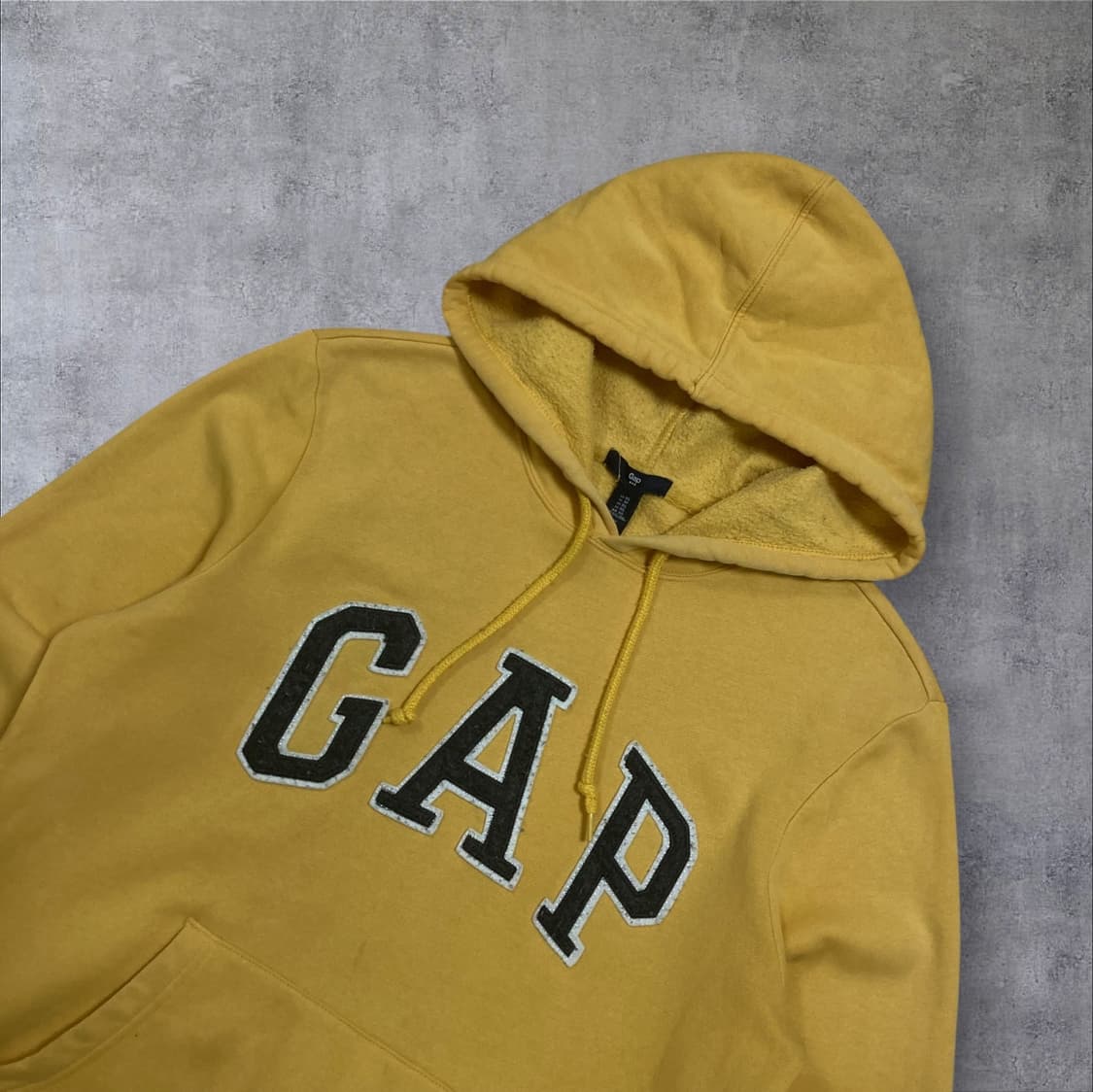 GAP 스펠아웃 빅로고 옐로우 후드티 상품이미지2
