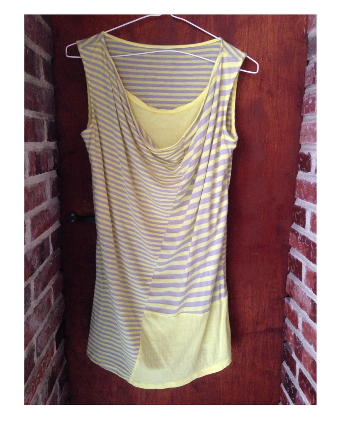 Yellow Striped Layered Tank Top 상품이미지1