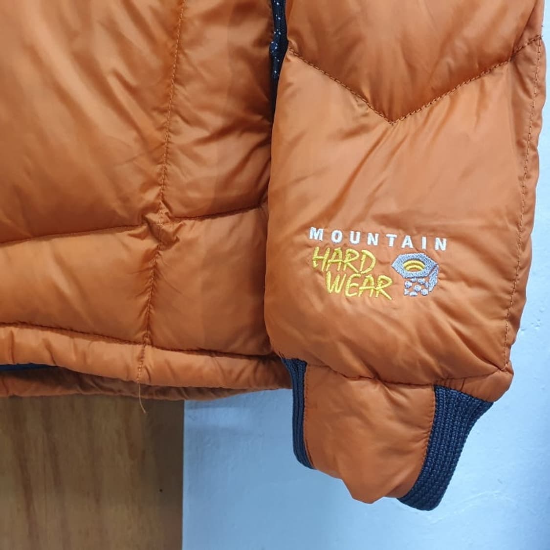 마운틴하드웨어 구스다운 패딩(95) 상품이미지3