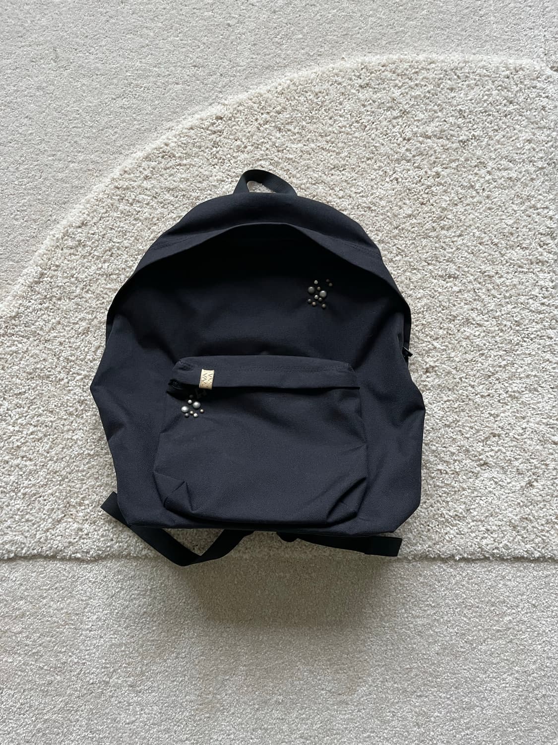 비즈빔 코듀라 22L 커스텀 스터드 백팩 블랙 상품이미지2