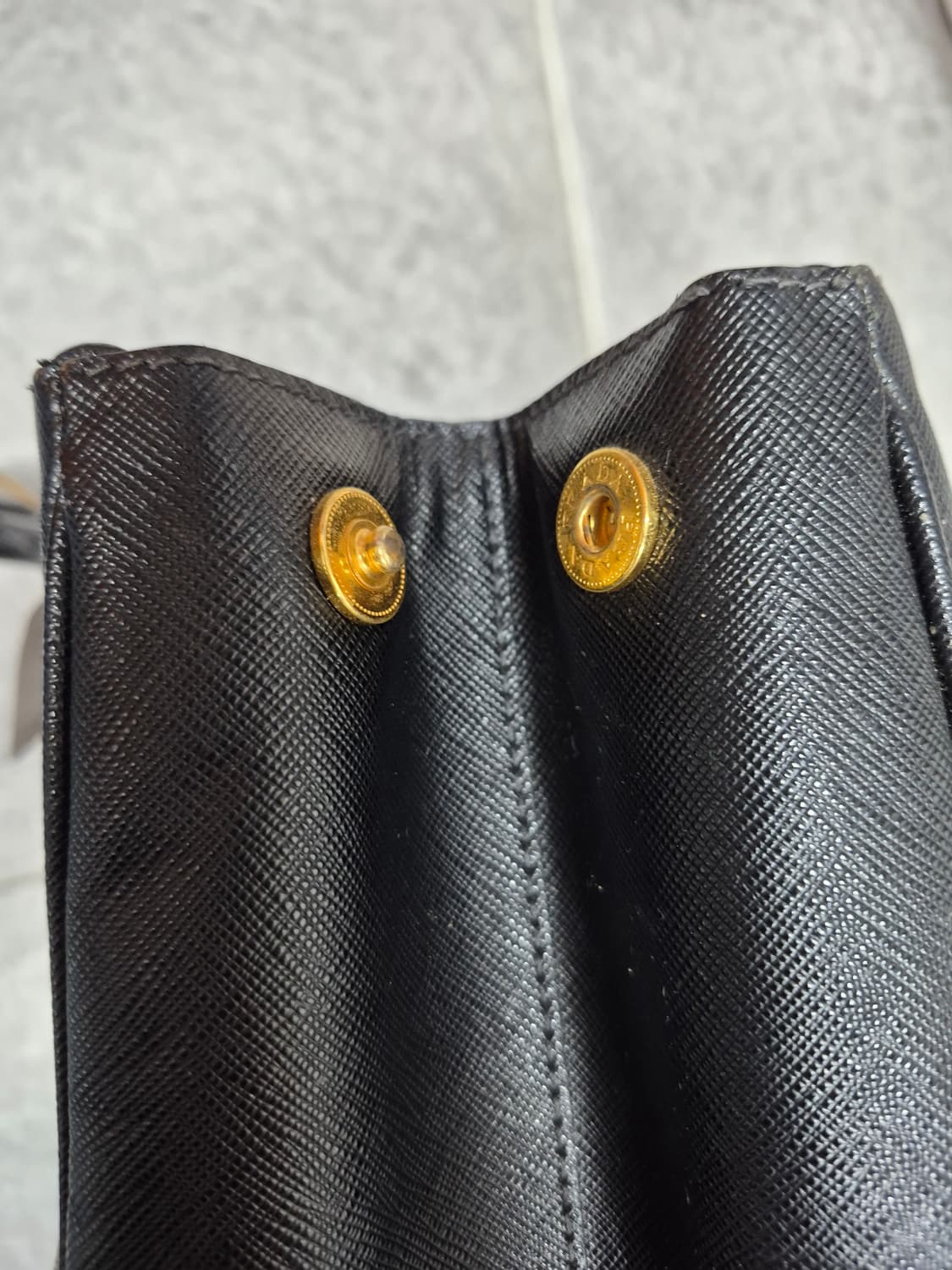 프라다 럭스 빅사이즈 토드백 상품이미지6