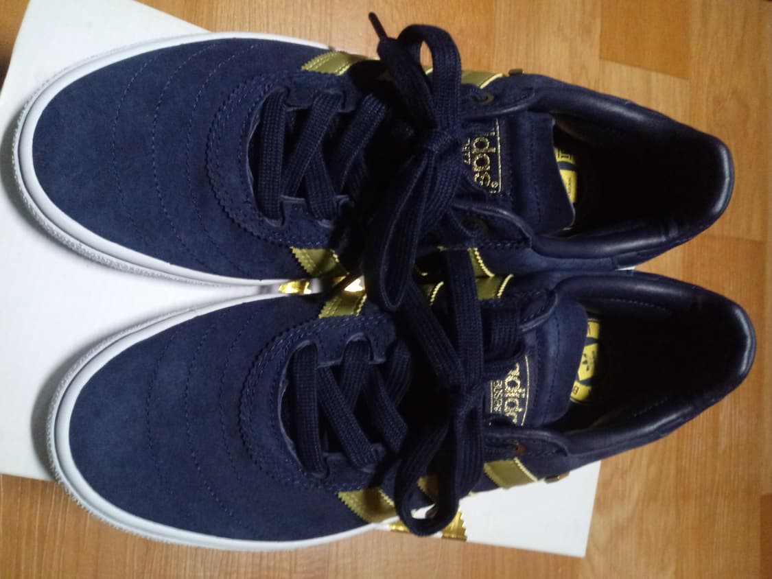 아디다스 부세니츠 벌크 10주년 모델 상품이미지3