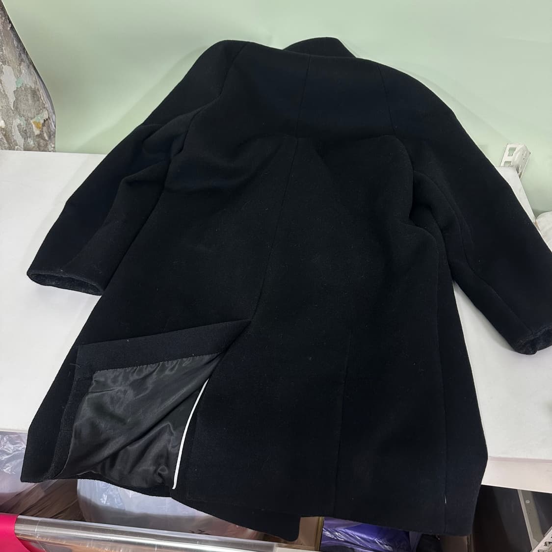 우먼FREE 스튜디오톰보이 블랙 울 더블코트 상품이미지4