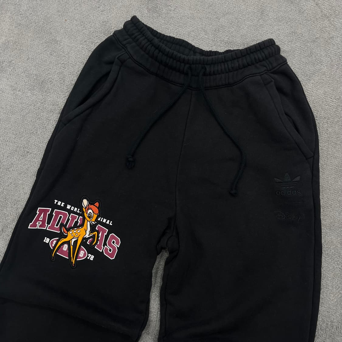S 아디다스 X 디즈니 밤비 스웻팬츠 상품이미지2