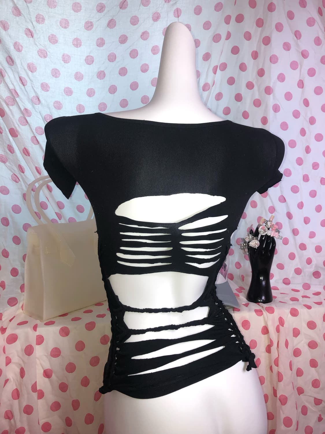 black cross cutting top 상품이미지3