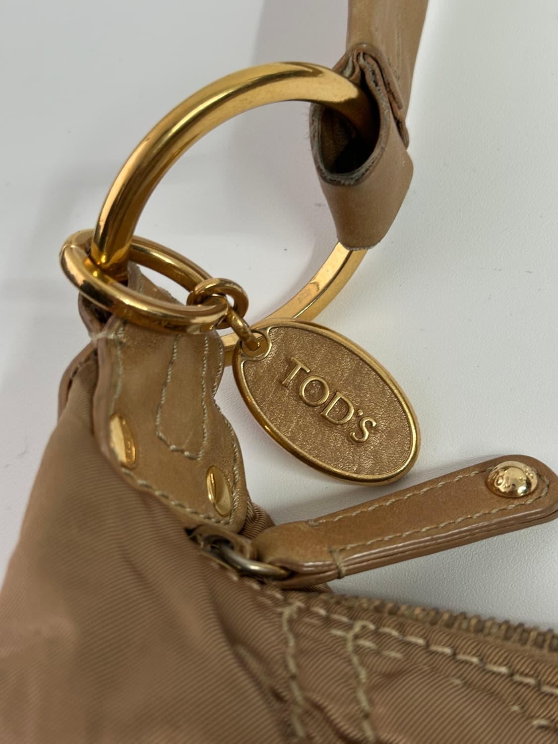 토즈 tod’s 새틴 멀티포켓 백 상품이미지3