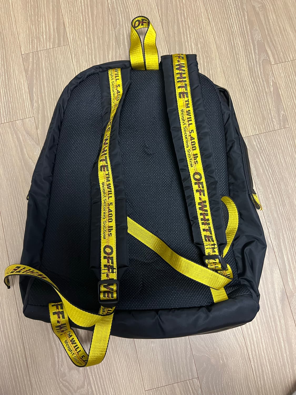 정품 오프화이트 크로스 백팩 상품이미지4