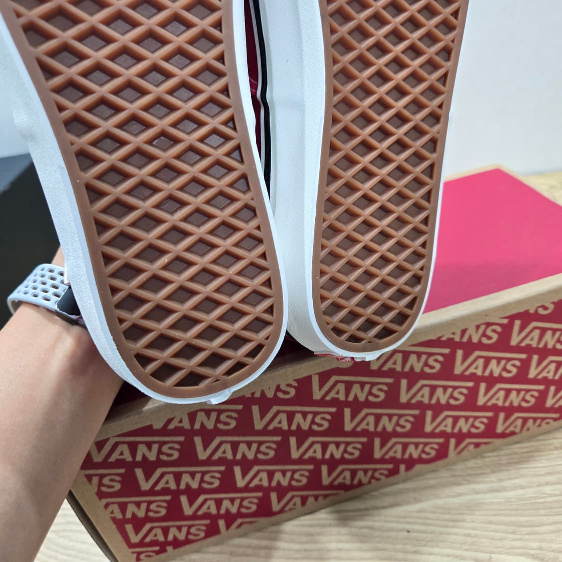 275 반스 애너하임 44dx 어센틱 레이싱레드 상품이미지6