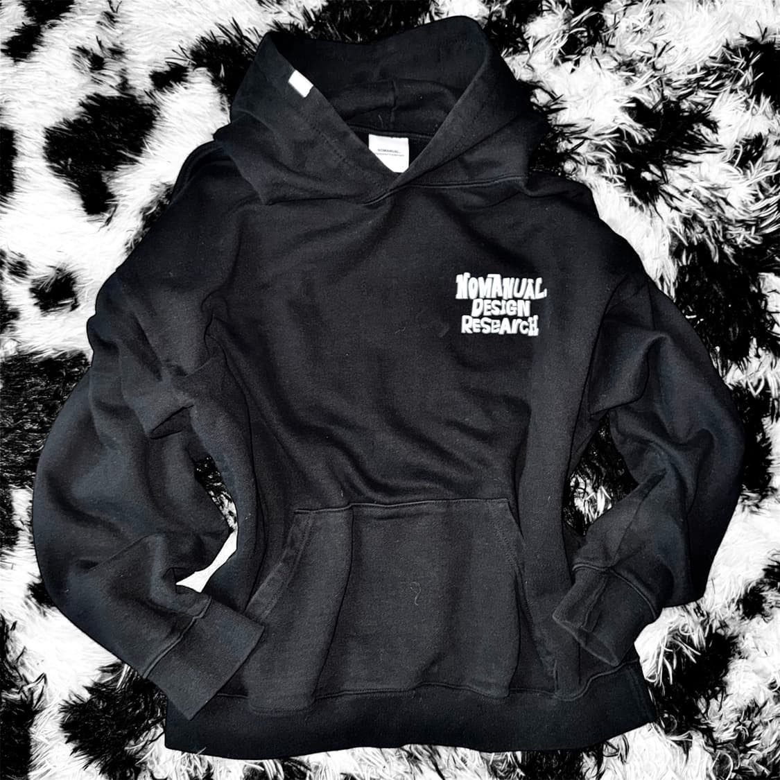 NOMANUAL 두들 로고 후드 티셔츠 상품이미지2